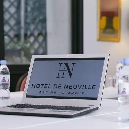 ホテル De Neuville Arc De Triomphe 4*