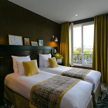 De Neuville Arc De Triomphe 4*