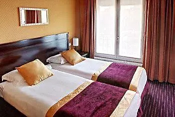 De Neuville Arc De Triomphe Paříž