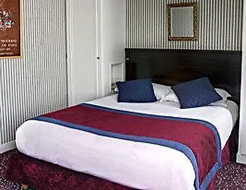 De Neuville Arc De Triomphe 4*