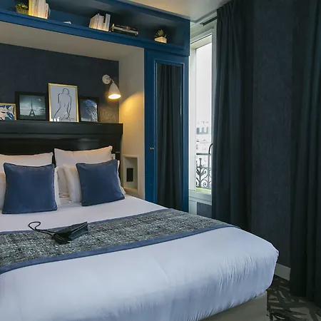 De Neuville Arc De Triomphe 4*