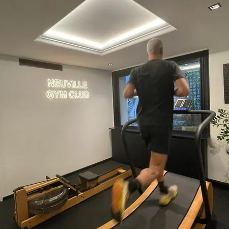 De Neuville Arc De Triomphe 4* פריז
